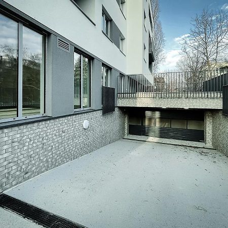 Apartament Clever 1 Kamienica Grochow Varşovia Exterior foto