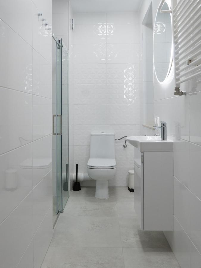 Apartament Clever 1 Kamienica Grochow Varşovia Exterior foto